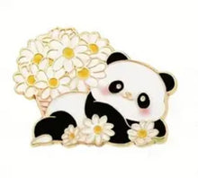 Charger l'image dans la galerie, Pin’s Panda printemps !