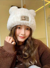 Charger l'image dans la galerie, Bonnet ours fluffy - blanc