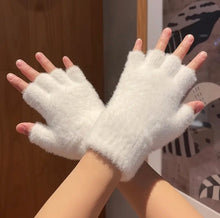 Charger l'image dans la galerie, Gants demi-doigts fluffy !