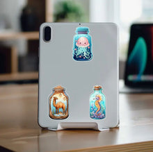 Charger l&#39;image dans la galerie, Pack 50 autocollants « Animals bottles »